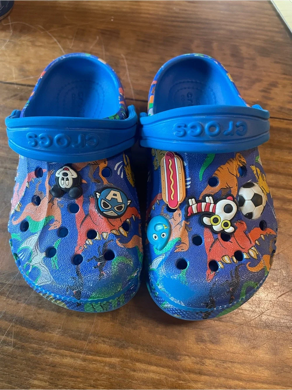 CROCS fun comfy